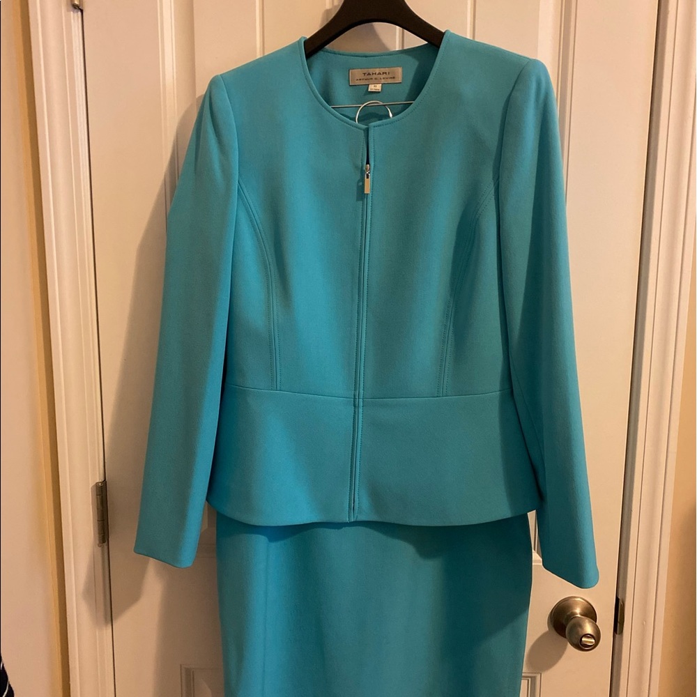 Tahiti ASL Peplum Skirt Suit